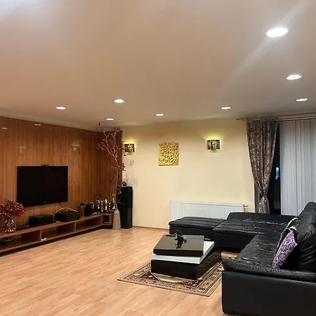 Sabina House Vila *