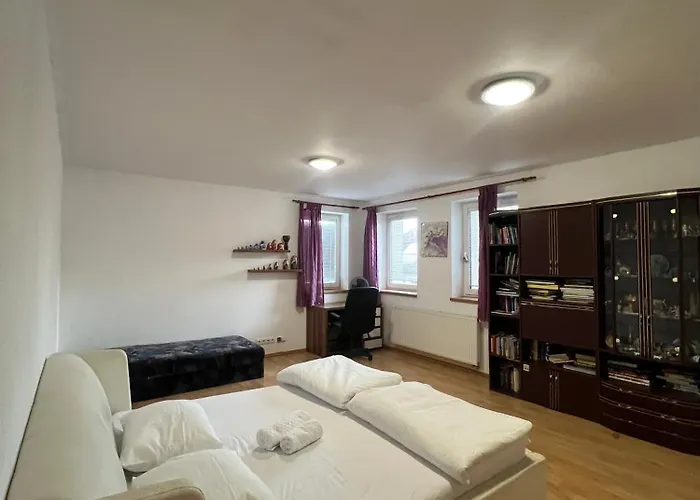 Sabina House Villa *